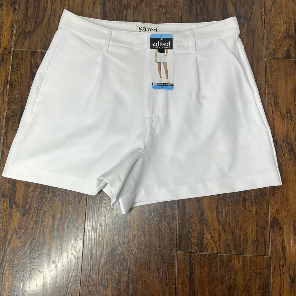 Classic White Pleated Bermuda Shorts by